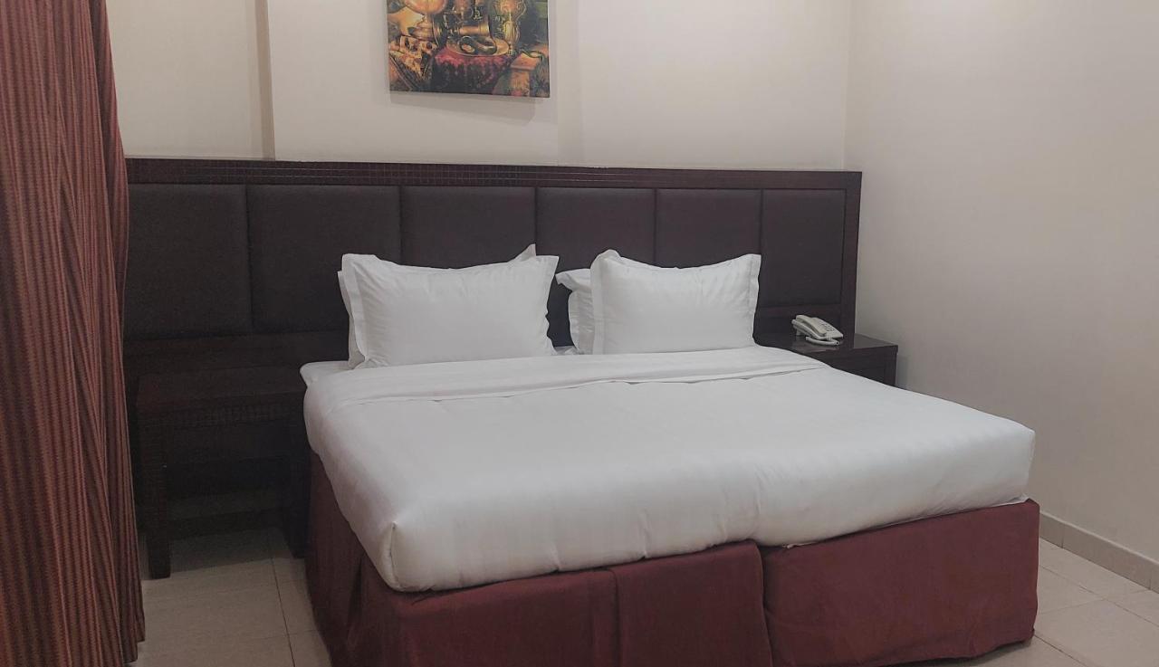 Rabwah Al Safwa Hotel 7 Medina Esterno foto